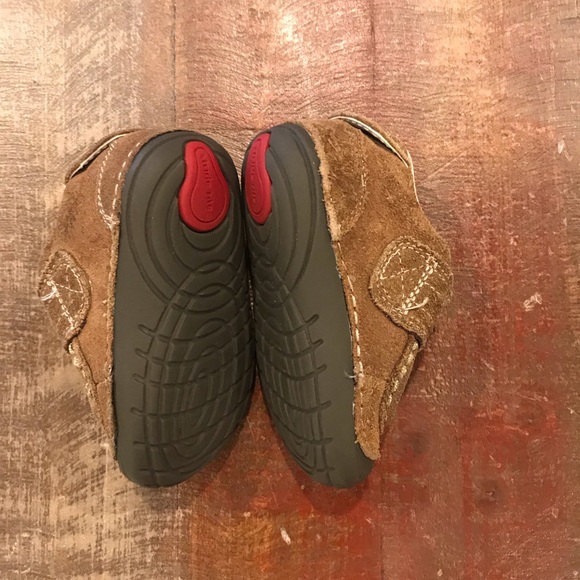 Stride rite baby booties - Picture 2 of 3